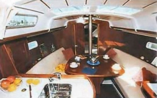 Immagine Beneteau Oceanis 323