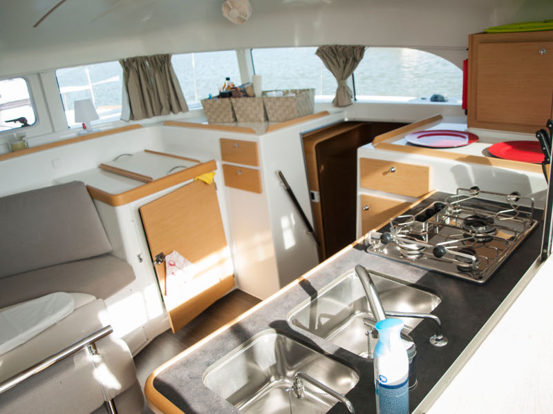 Immagine Lagoon 380