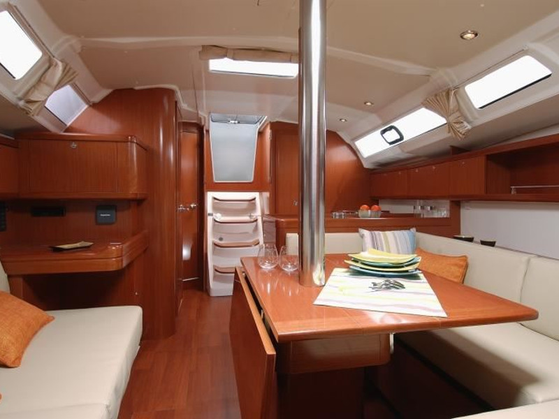 Immagine Oceanis 37