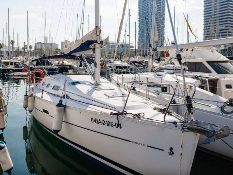 Immagine Beneteau Oceanis 323