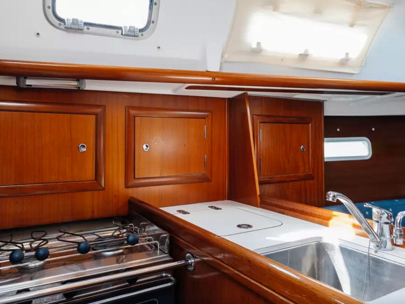 Immagine Beneteau Oceanis 323