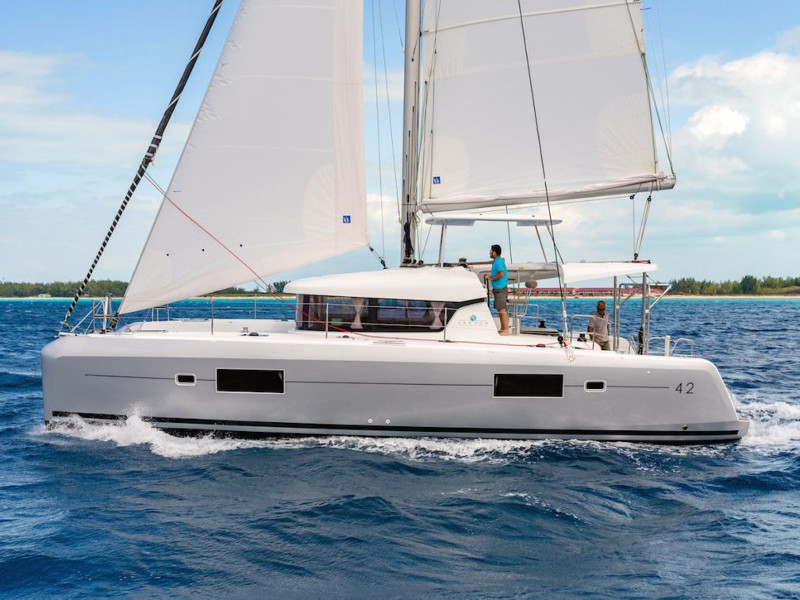 Immagine Lagoon 42