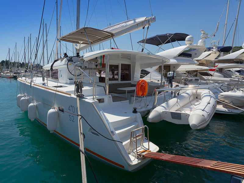 Immagine Lagoon 400