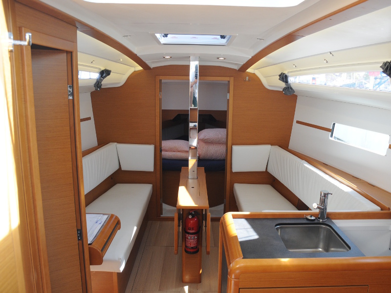 Immagine Sun Odyssey 349